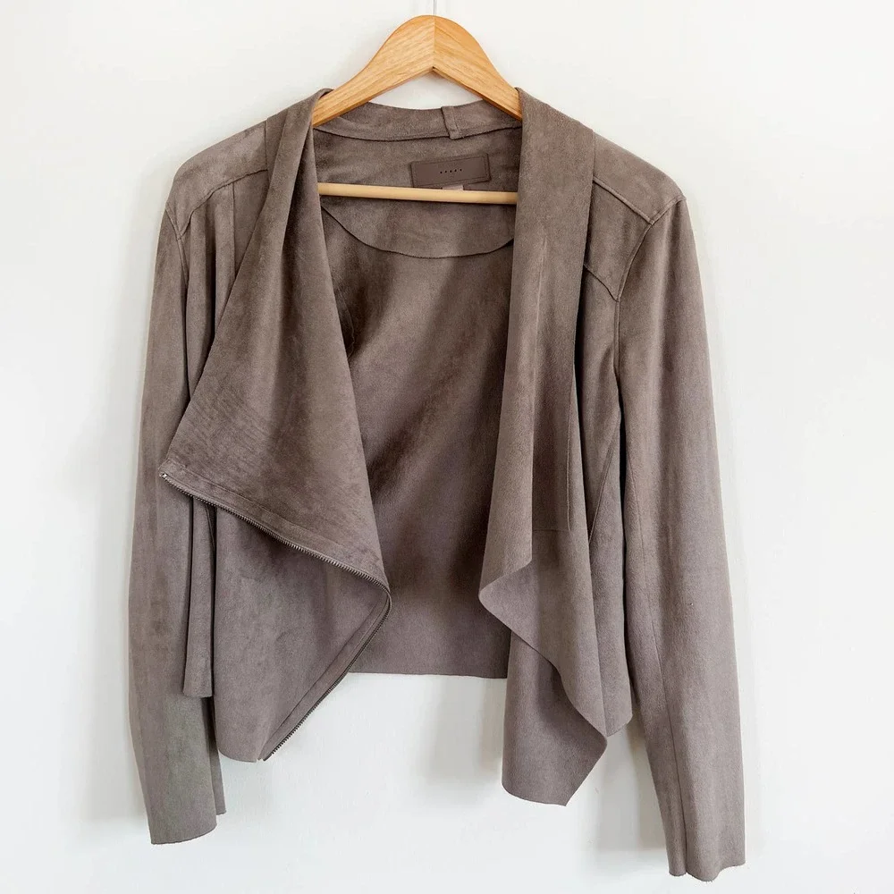 Blank NYC Drape Front Faux Suede Asymmetrical Zip Front Jacket MEDIUM - Picture 6 of 10
